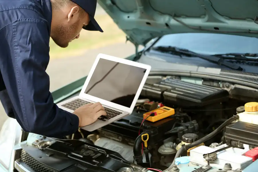 High-tech gifts will make the work of a mechanic much easier