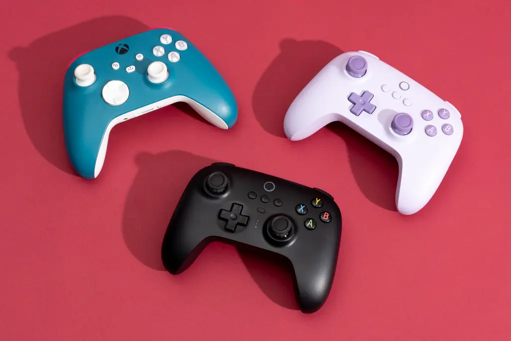 Wireless gaming controller gifts for gamer dads